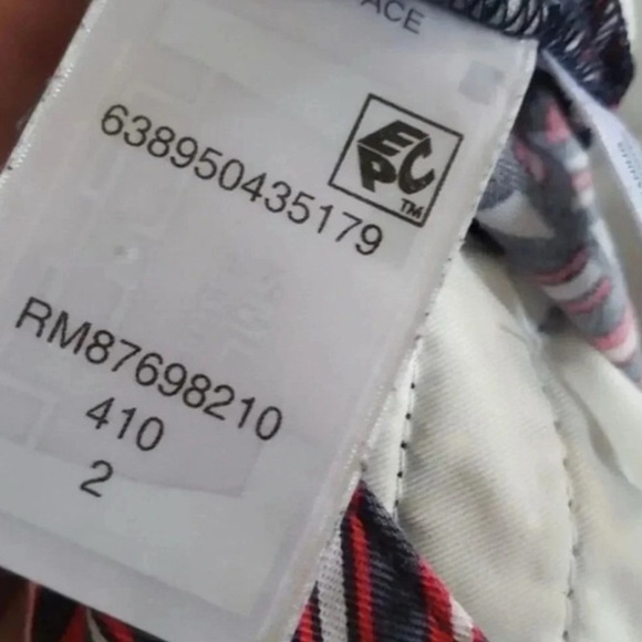 Tommy Hilfiger Geometric Patterned Women's Shorts - Picture 8 of 8